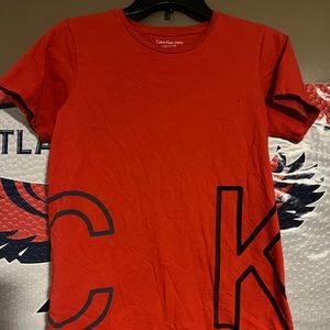 Calvin Klein boys short sleeve tshirt L 14/16